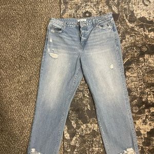 Flying Monkey size 31 distressed jeans